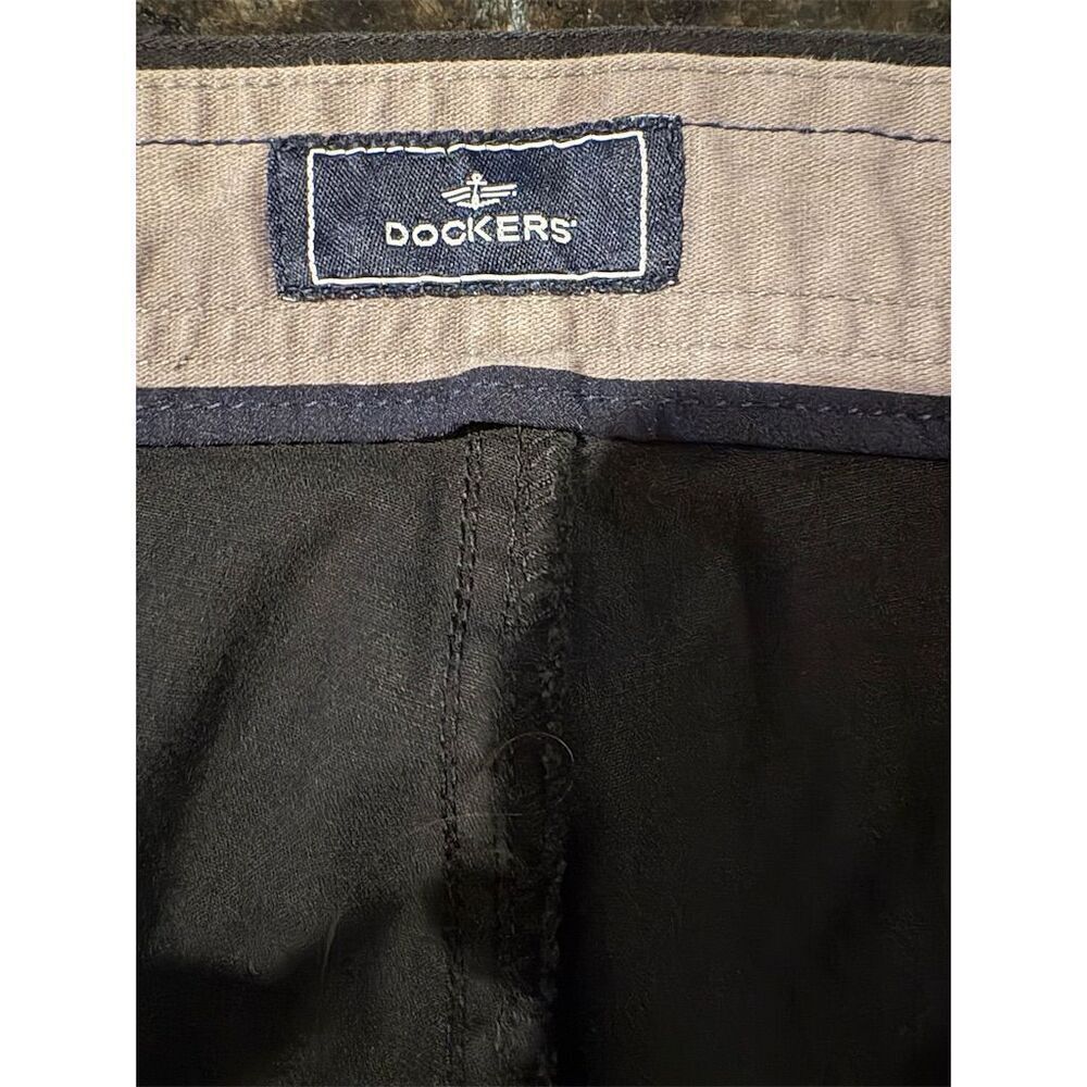Dockers Men's Khakis Flat Front Pants Black Size 36x32 Casual - Picture 7 of 8